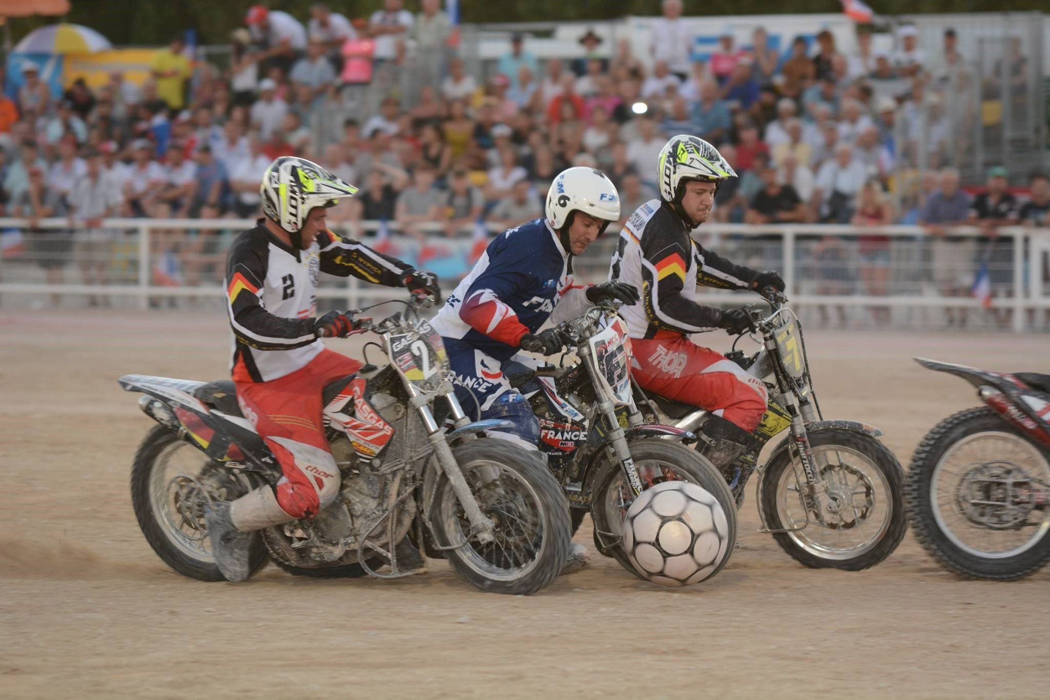 Débuter le moto ball | FFMoto